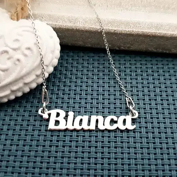 Lănțișor din argint, personalizat cu nume